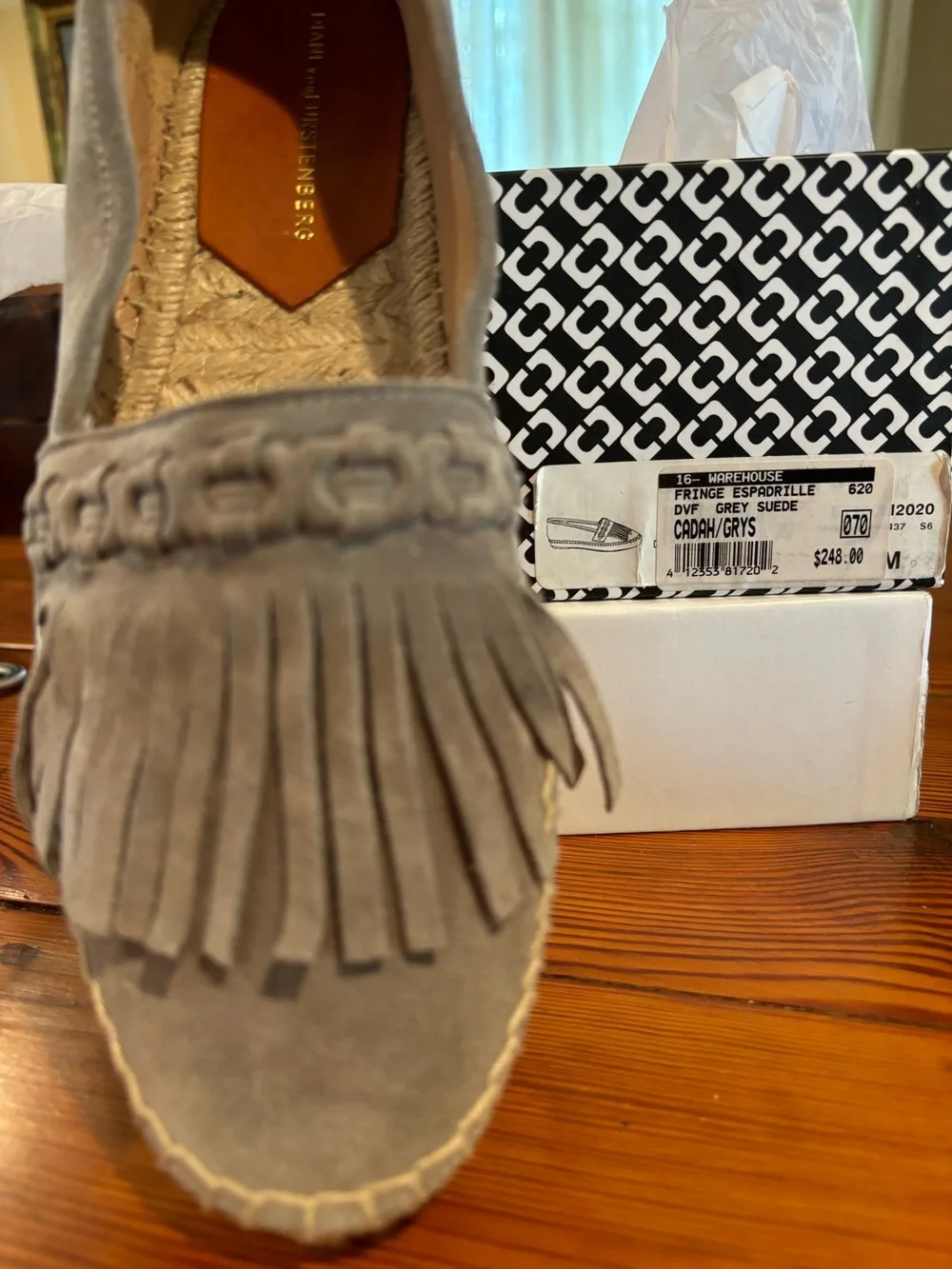 Diane Von Furstenberg Grey Suede Espadrille Loafers moccasin with Fringe size 7